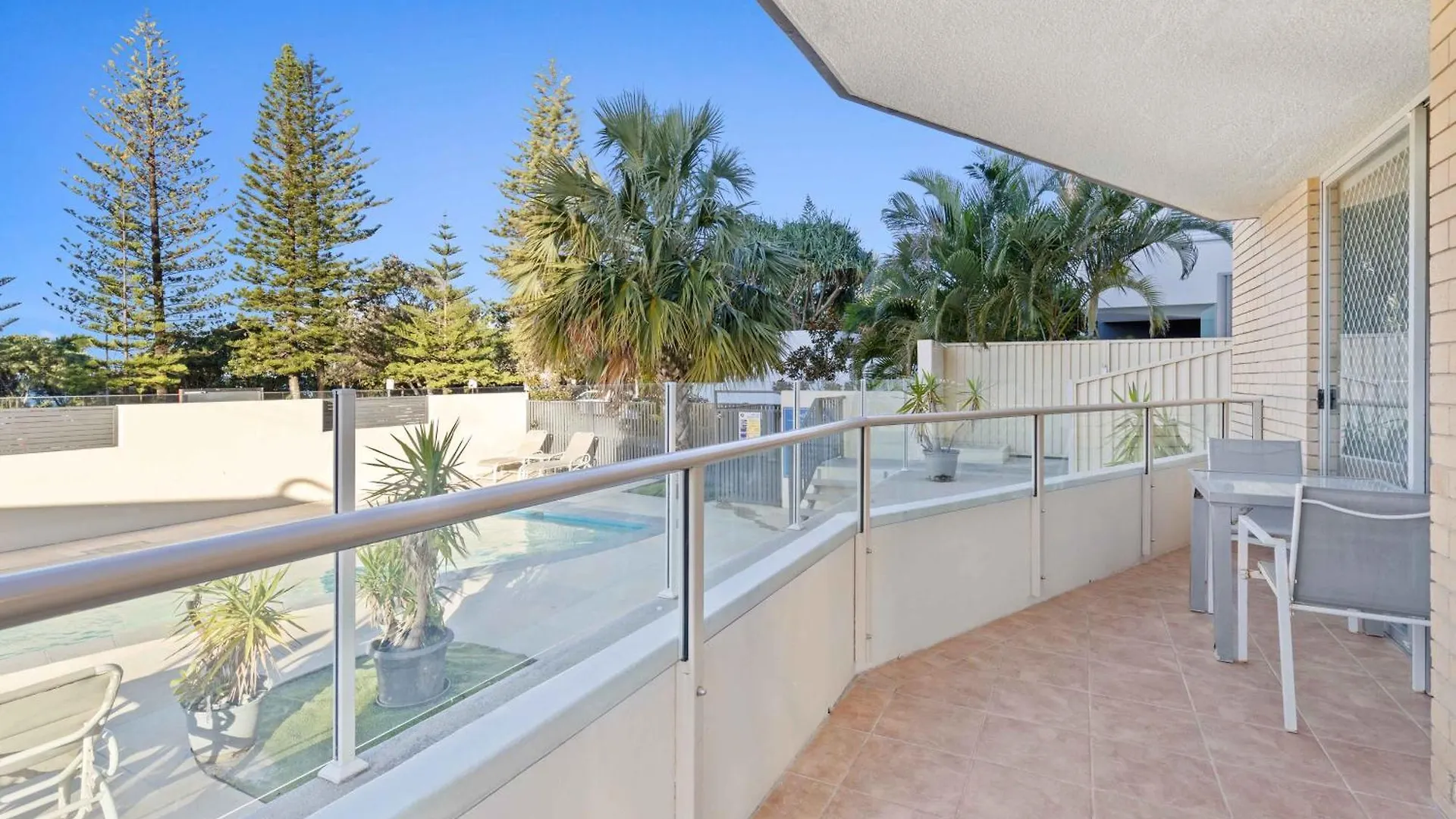 3 Bedroom Beachfront At Wyuna Apartments Guldkusten Australien